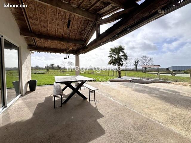 Maison vente à Bressuire, Saint-pierre-des-echaubrognes