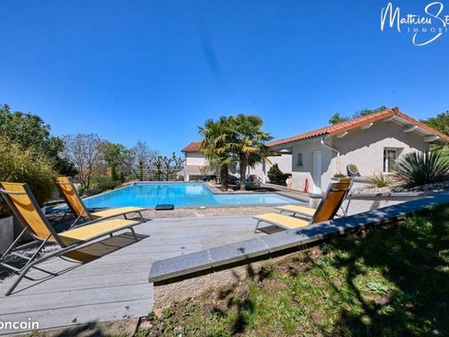 Maison vente à Montbrison, Valeille
