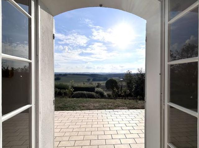 Maison vente à Le Mont-Saint-Adrien, Oise