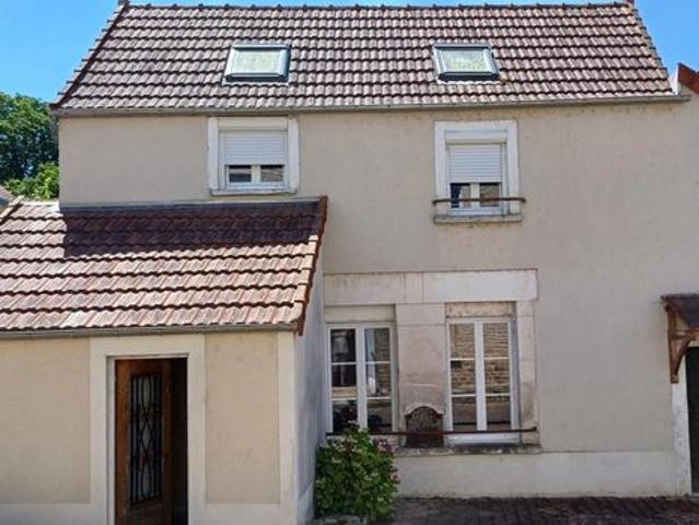Maison vente à Avallon, Lézinnes
