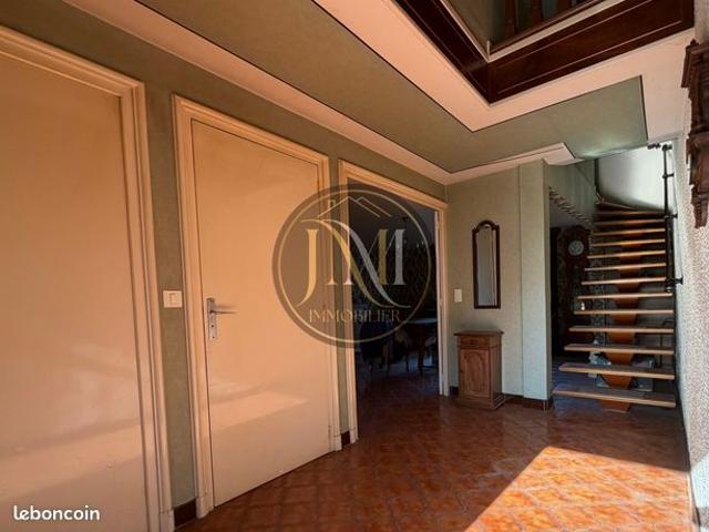 Maison vente à Bourg-en-Bresse, Bourg-en-bresse