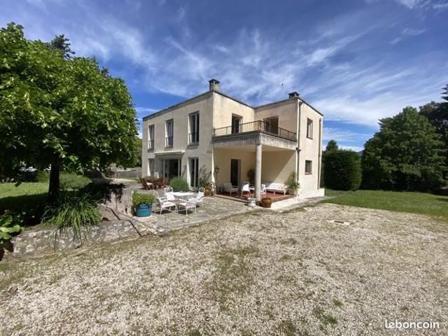 Maison vente à Berre-les-alpes, Principauté de Monaco