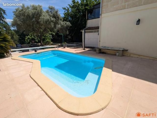 Maison vente à Nîmes, Uchaud