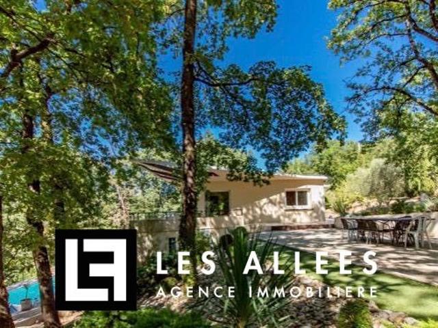 Maison vente à Châteauneuf-du-rhône, Guadeloupe