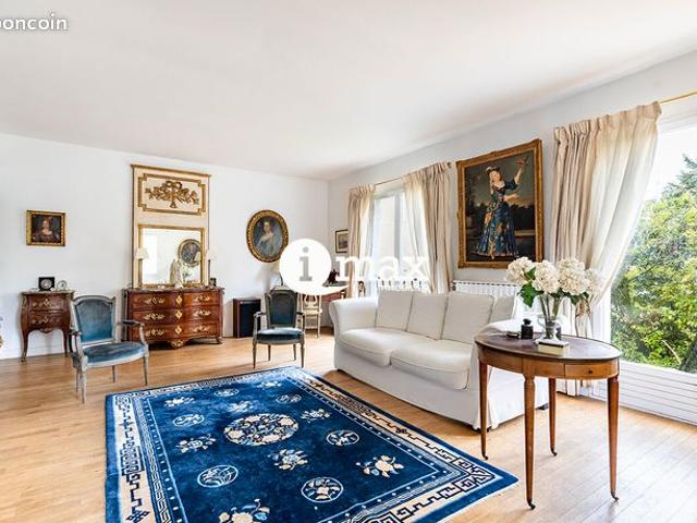Maison vente à Versailles
