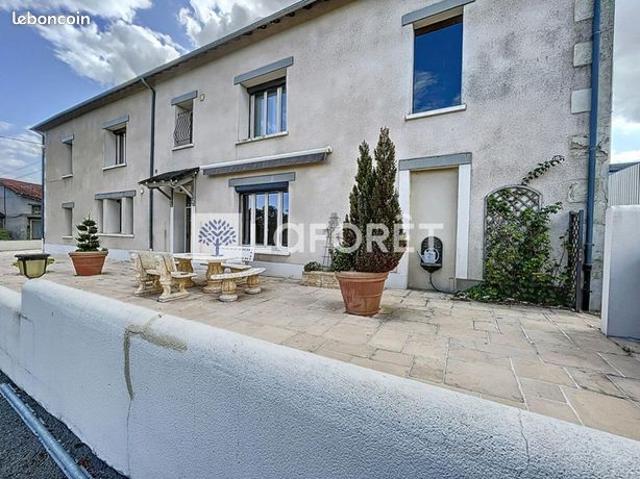 Maison vente à Saint-Pardoux, Saint-Pardoux-le-Lac