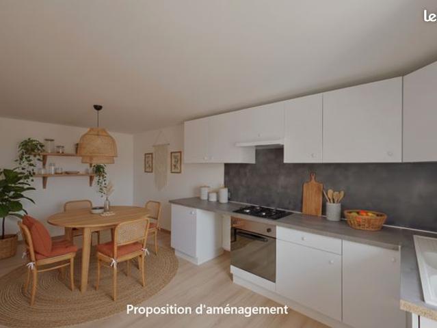 Maison vente à Poitiers, Vouzailles