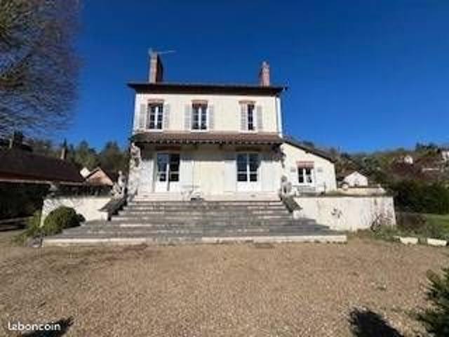 Maison vente à Nogent-le-Roi, Eure-et-Loir