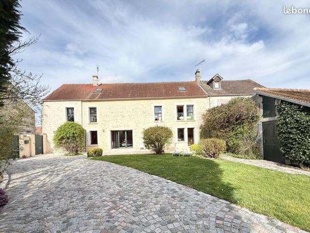 Maison vente à Rambouillet, Villiers-le-mahieu