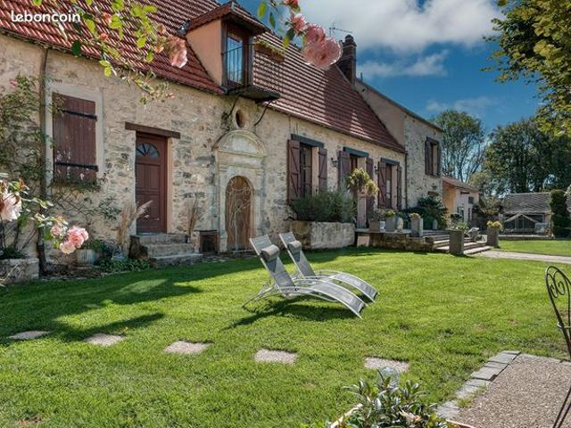 Maison vente à Bourges, Étréchy
