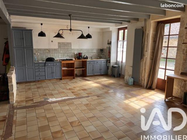 Maison vente à Confolens, Le Grand-madieu