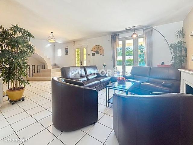 Maison vente à Melun, Saint-fargeau-ponthierry