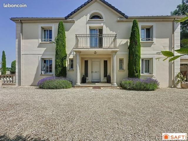 Maison vente à Sens, Maillot