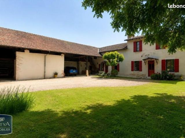 Maison vente à Bourg-en-Bresse, Grièges