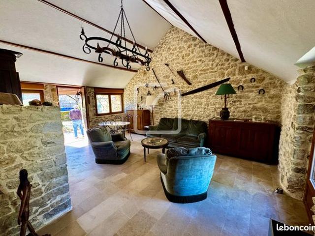 Maison vente à Gourdon, Reilhaguet