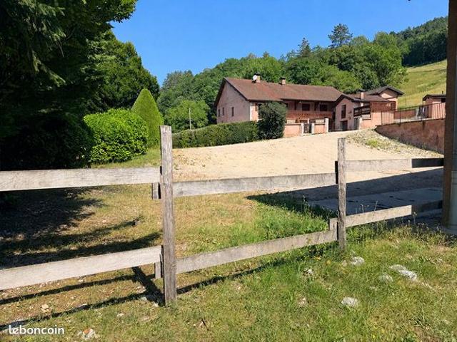 Maison vente à Nantua, Saint-germain-de-joux
