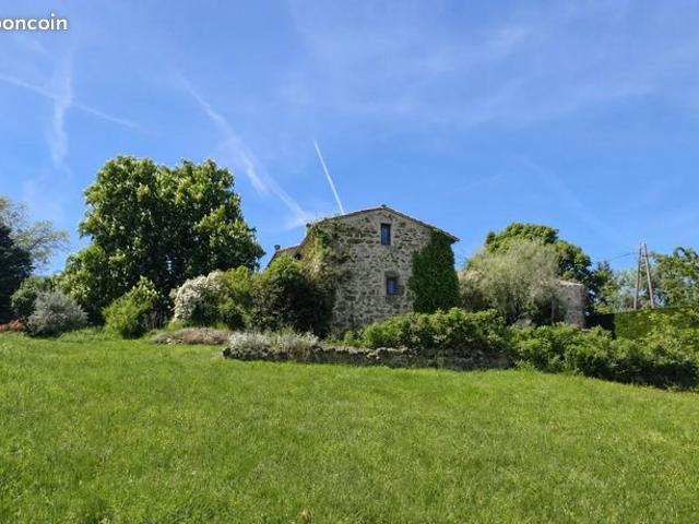 Maison vente à Tournon-sur-Rhône, Plats