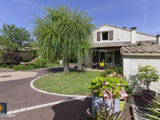Maison vente à Niort, Vallans