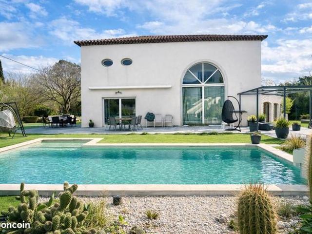 Maison vente à Arrondissement de Toulon, La Crau