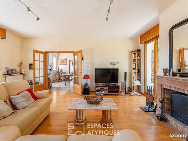 Maison vente à Saint-Germain-en-Laye, Le Mesnil-le-roi