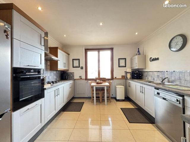 Maison vente à Montmorillon, Chatain
