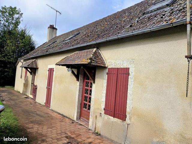 Maison vente à Saint-Amand-Montrond, Cuffy