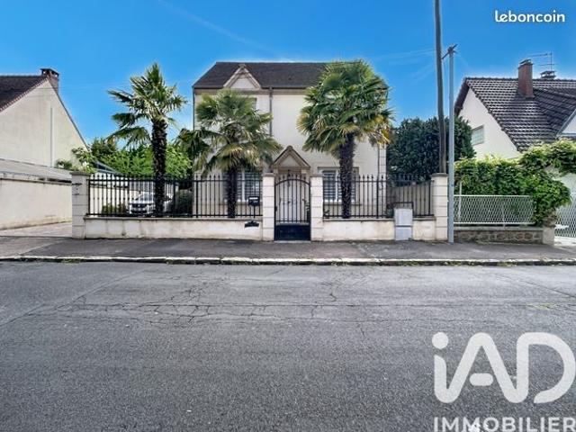 Maison vente à Palaiseau, Sainte-geneviève-des-bois