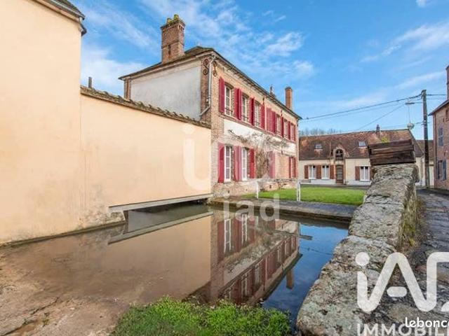 Maison vente à Fontainebleau, Flagy