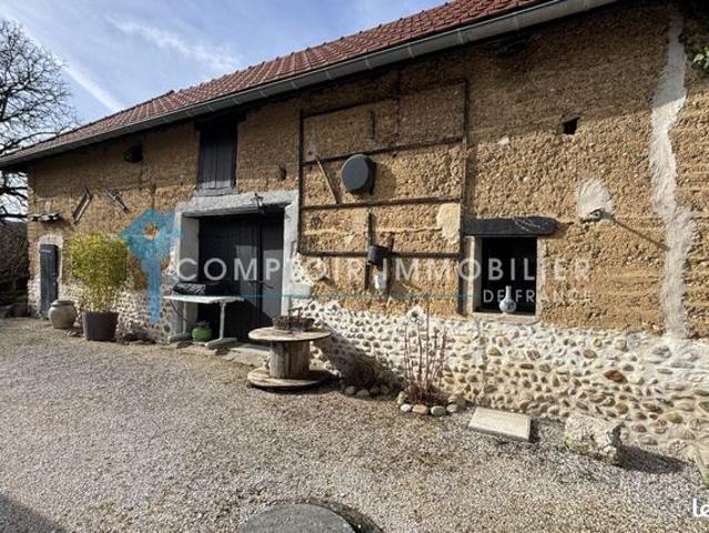 Maison vente à La Tour-du-Pin, Montferrat