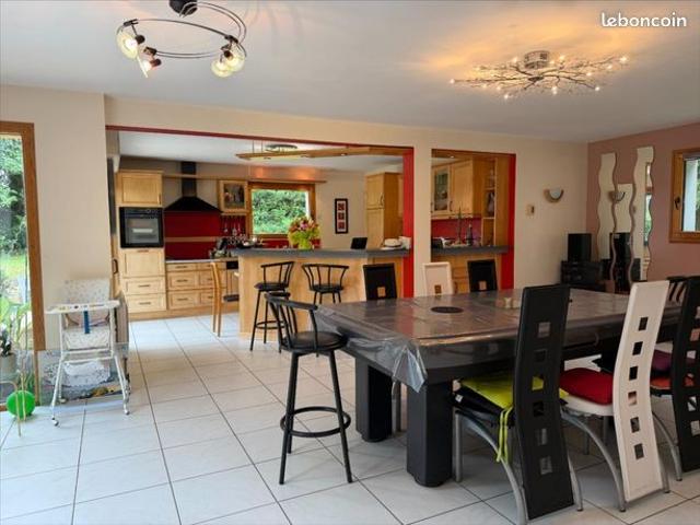 Maison vente à Châteaulin, Bretagne