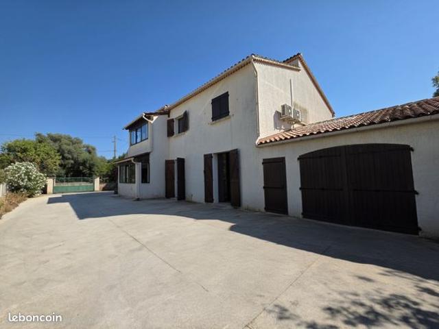Maison vente à Arrondissement de Toulon, Six-fours-les-plages