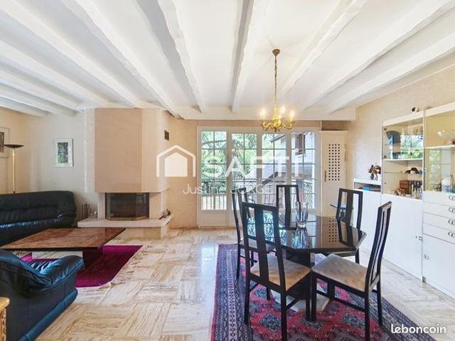 Maison vente à Palaiseau, Sainte-geneviève-des-bois