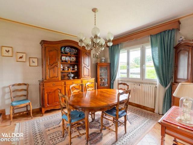 Maison vente à Bourg-en-Bresse, Montmerle-sur-saône