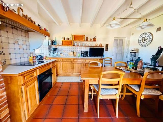 Maison vente à La Roche-sur-Yon, Montaigu