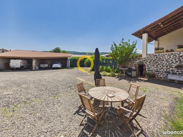 Maison vente à Le Puy-en-Velay, Bains