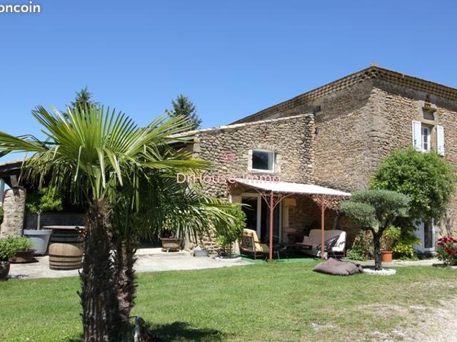 Maison vente à Valence, Upie