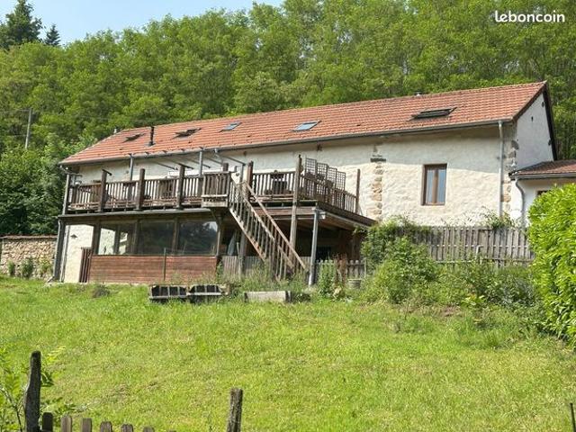 Maison vente à Châtel-montagne