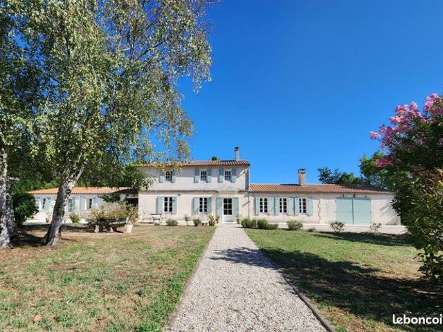 Maison vente à Lesparre-Médoc, Cissac-médoc