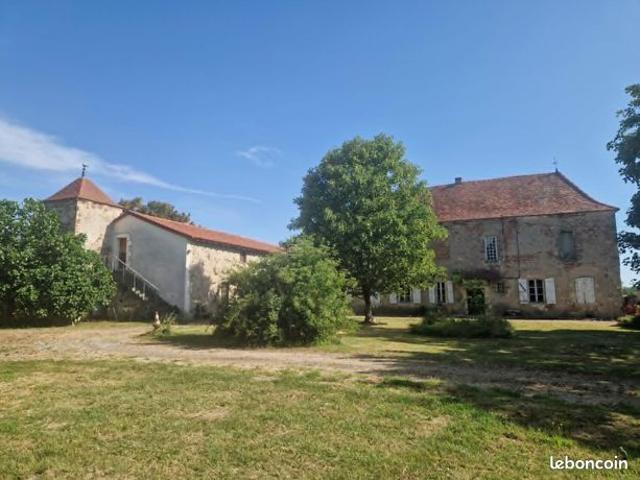 Maison vente à Espinasse-Vozelle, Allier