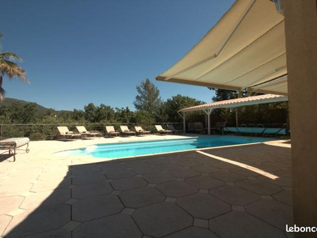 Maison vente à Arrondissement de Toulon, Solliès-toucas