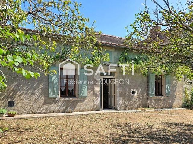Maison vente à Confolens, Chassiecq