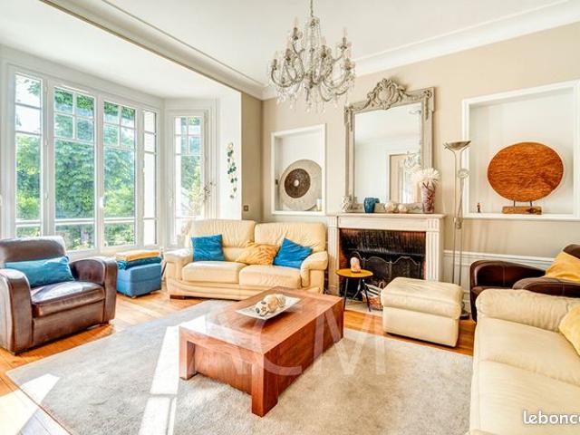 Maison vente à Saint-Germain-en-Laye, Maisons-laffitte