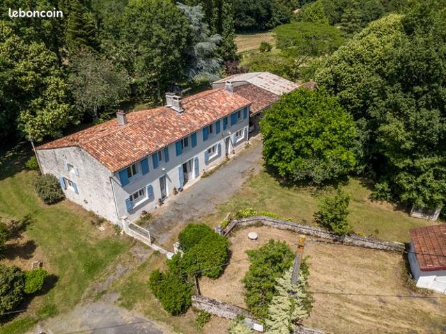 Maison vente à Saintes, Nieul-lès-saintes