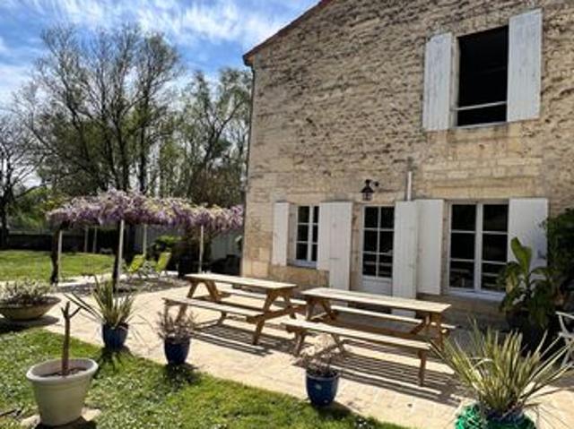 Maison vente à Saintes, Chaniers