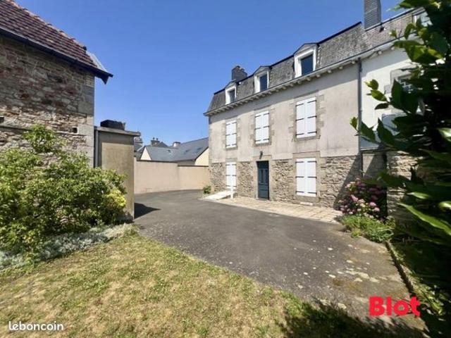 Maison vente à Dinan, Bretagne