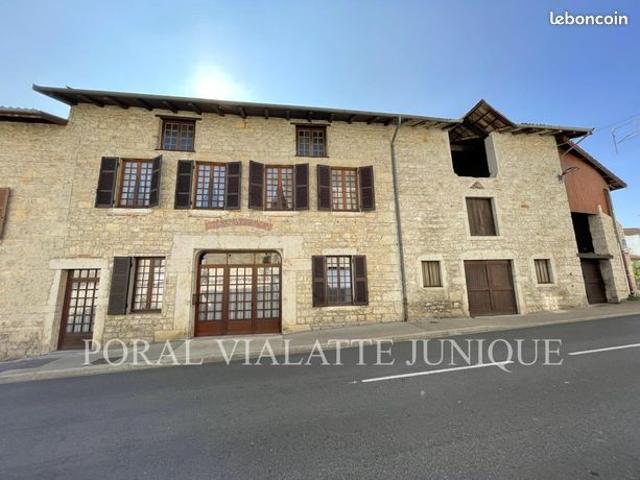 Maison vente à Nantua, Poncin