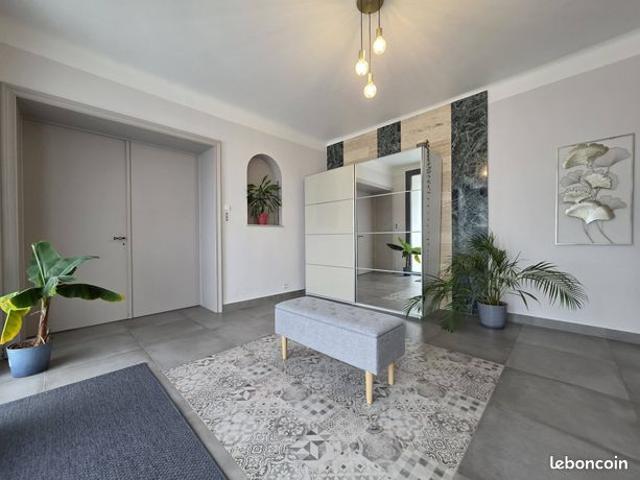 Maison vente à Sedan, Blagny