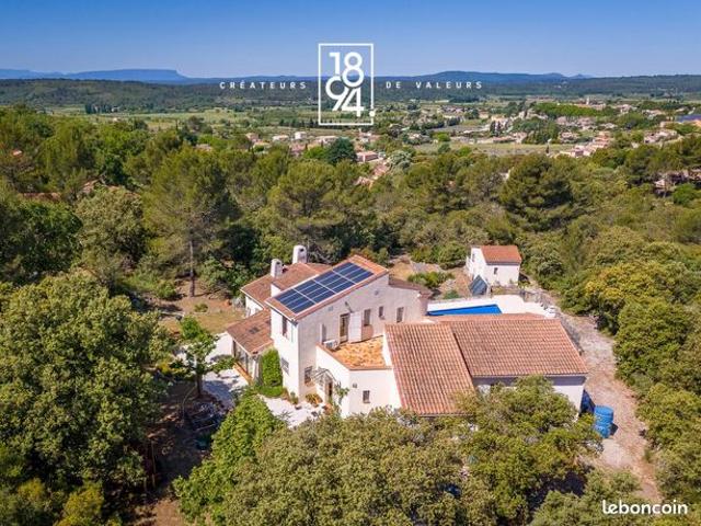 Maison vente à Brignoles, Tavernes