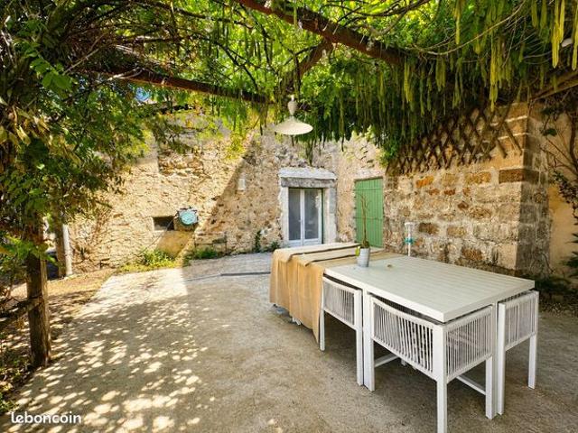 Maison vente à Confolens, Chabrac