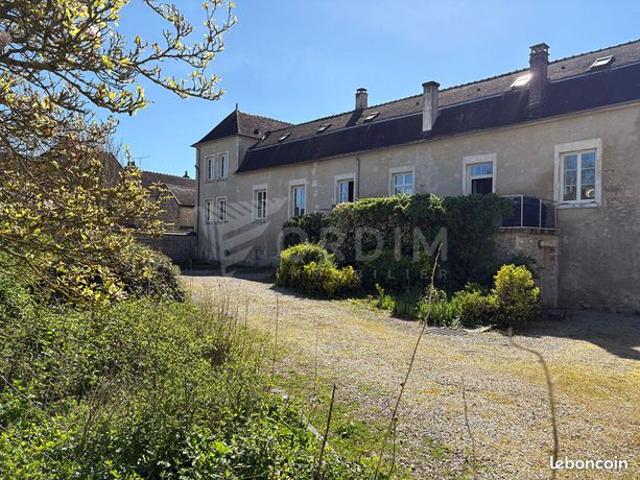 Maison vente à Auxerre, Chablis